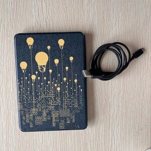 Kindle paperwhite 10th gen. Perfect condition.